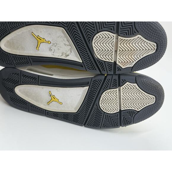 Size 12 - Jordan 4 Retro Mid Lightning - Picture 6 of 6